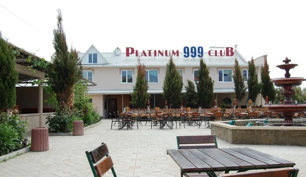 Проживание для семьи с видом на море