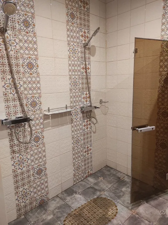 Уютный коттедж с бассейном