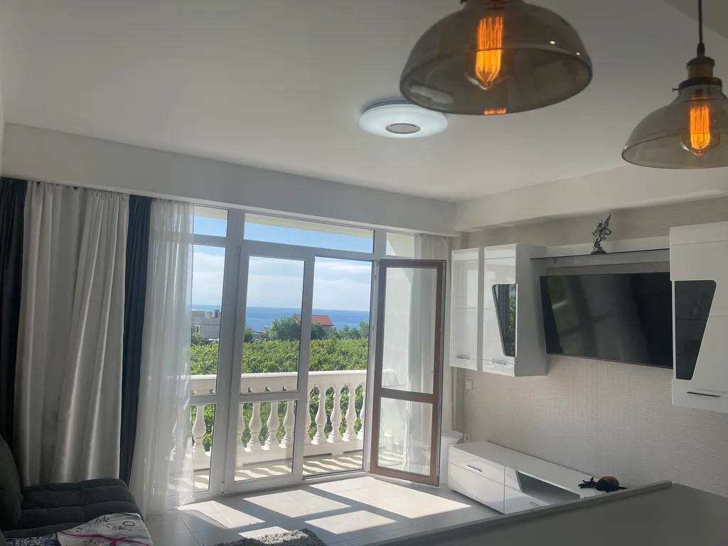 Уютная квартира с видом на море