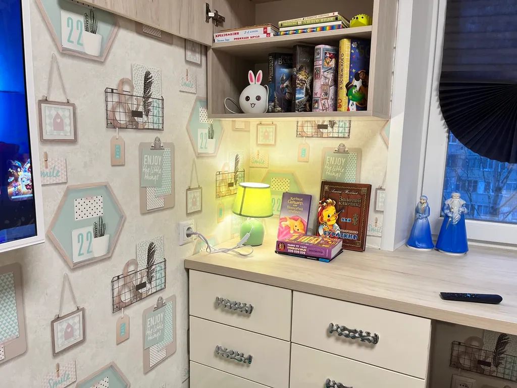 Большая тёплая уютная квартира с тремя отдельными комнатами и лоджией