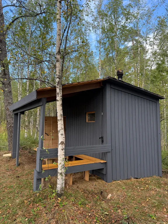 Дом-студия с панорамной стеной на залив Мусталанлахти