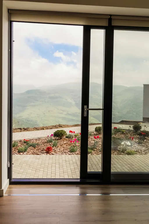 5-комнатный Дом