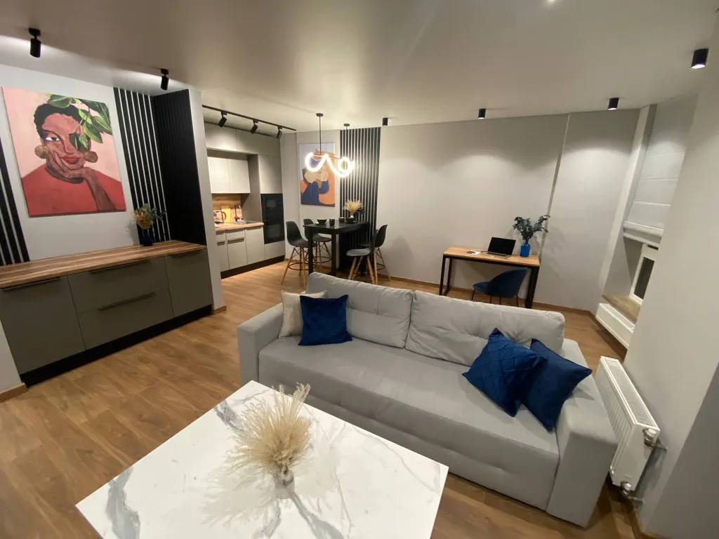 Дизайнерские апартаменты в самом центре