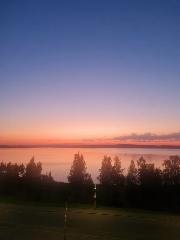 Евродвушка с видом на Онежское озеро