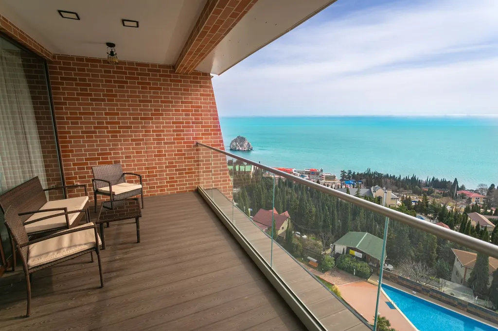 4-комнатная Квартира