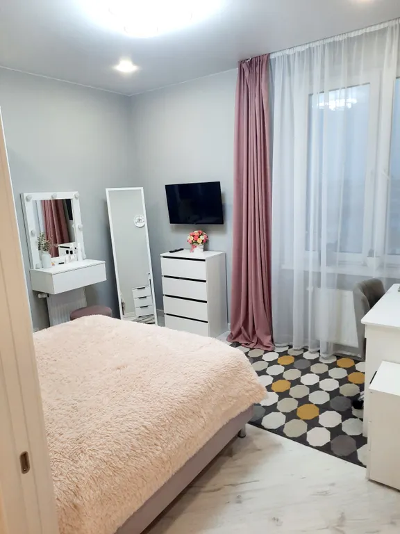 Уютная евротрешка в ЖК Норвежский. Парк Победы, Парк Хаус,Чаша