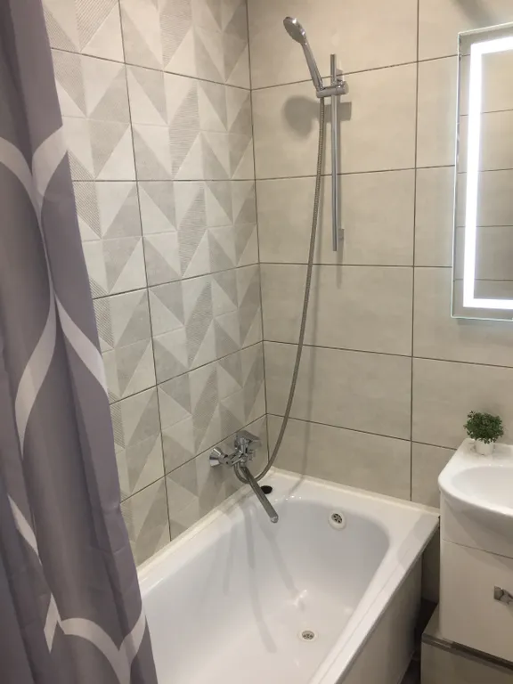 Светлая квартира у ж/д вокзала