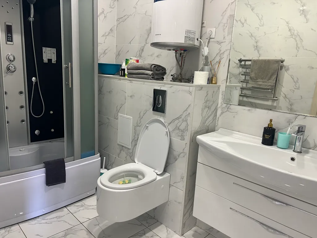 Шикарные апартаменты в центре с террасой