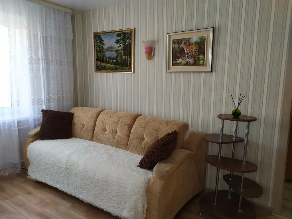 У моря в тишине двухкомнатная квартирка