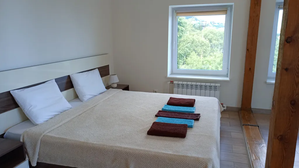 Трёхкомнатная квартира с панорамным видом на море и горы