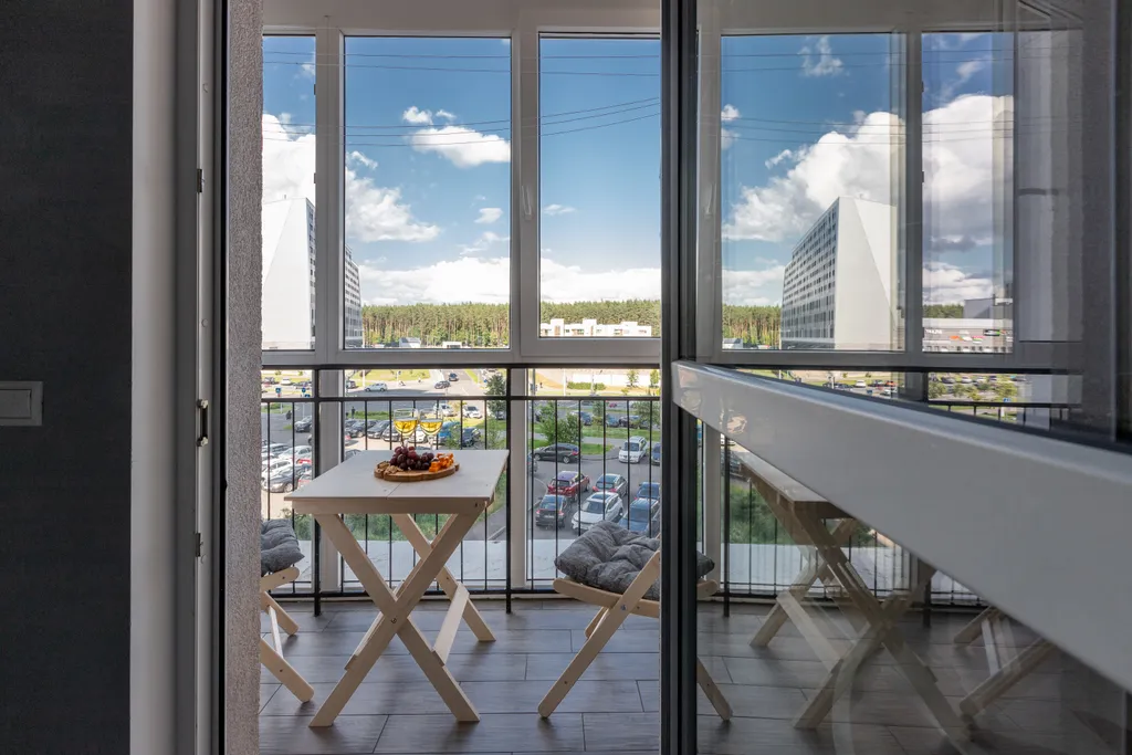 Светлые апартаменты около Dana Mall