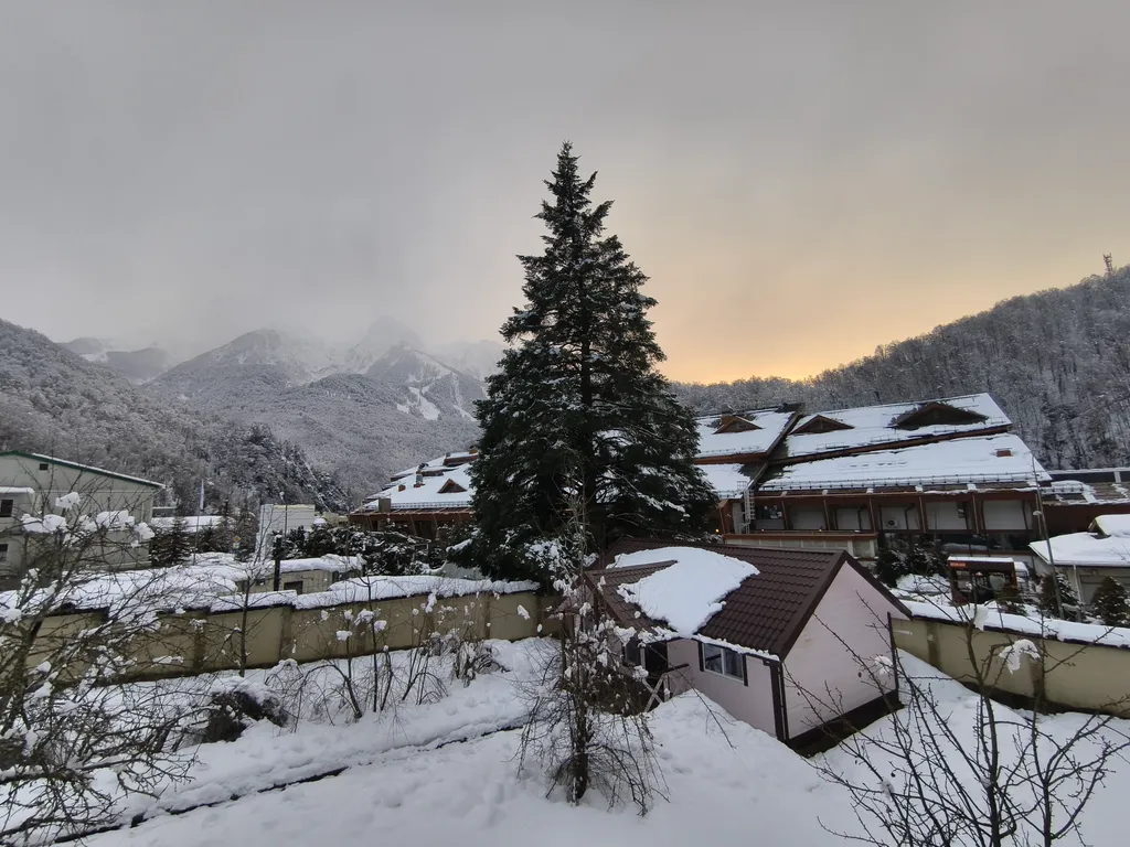 Аквапарк Галактика 100м! Газпром Лаура 450м! Сауна, мангал, купель