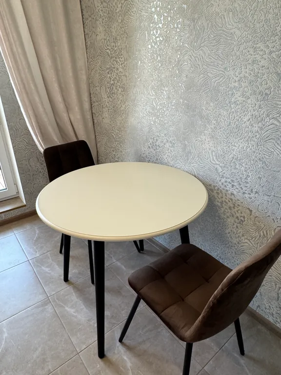 Отличная квартира в новом доме близко к центру города