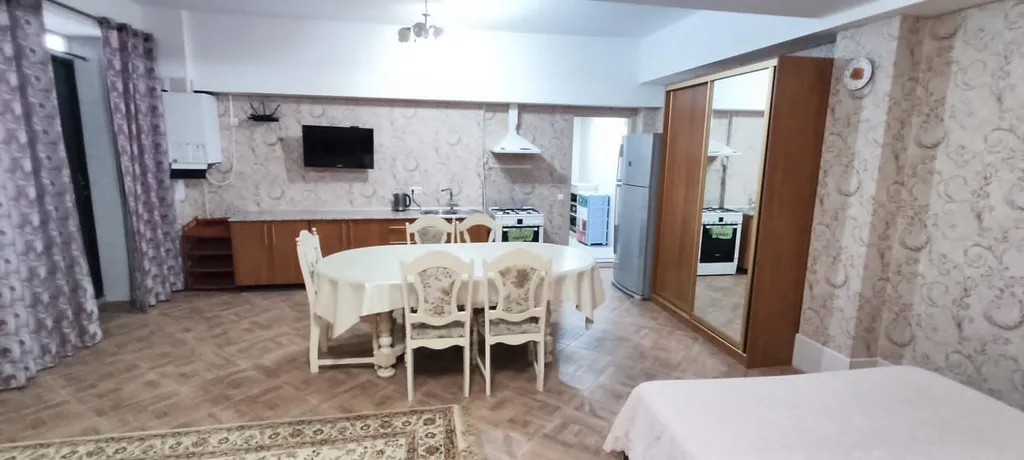 Просторная студия на берегу моря