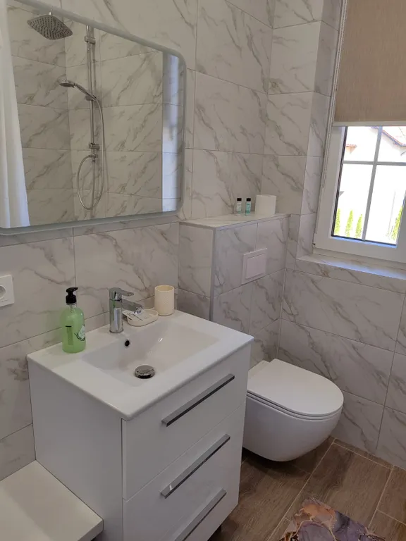 Коттедж Коттедж Уютный таунхаус с дизайнерским ремонтом на берегу Балтийского моря — Зеленоградск