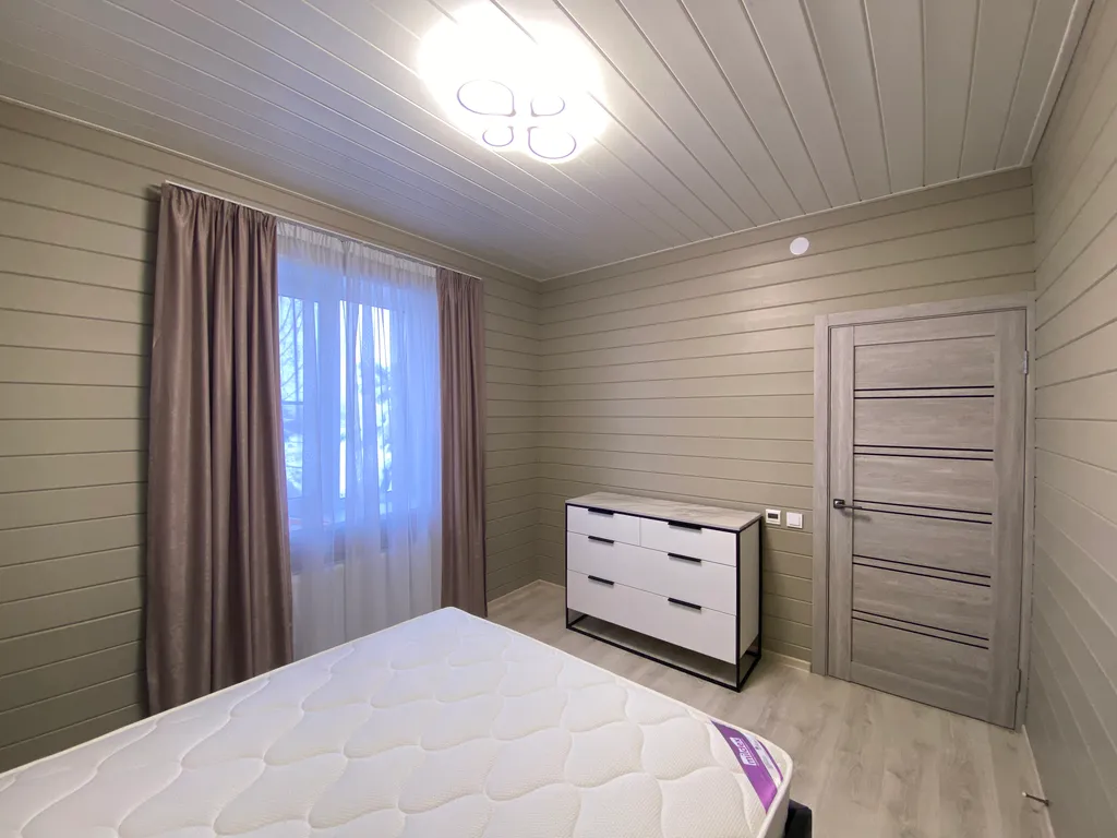 Комфортный и современный дом со всеми удобствами, баня и чан