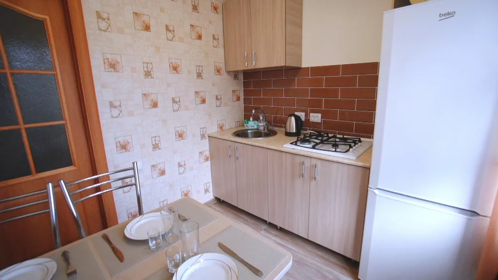 Комфортабельная двухкомнатная квартира около АО Тяж Маш и СВВАУЛ