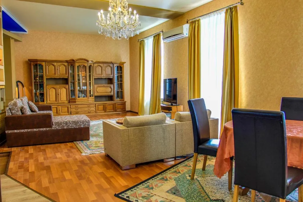 Большие апартаменты в самом центре