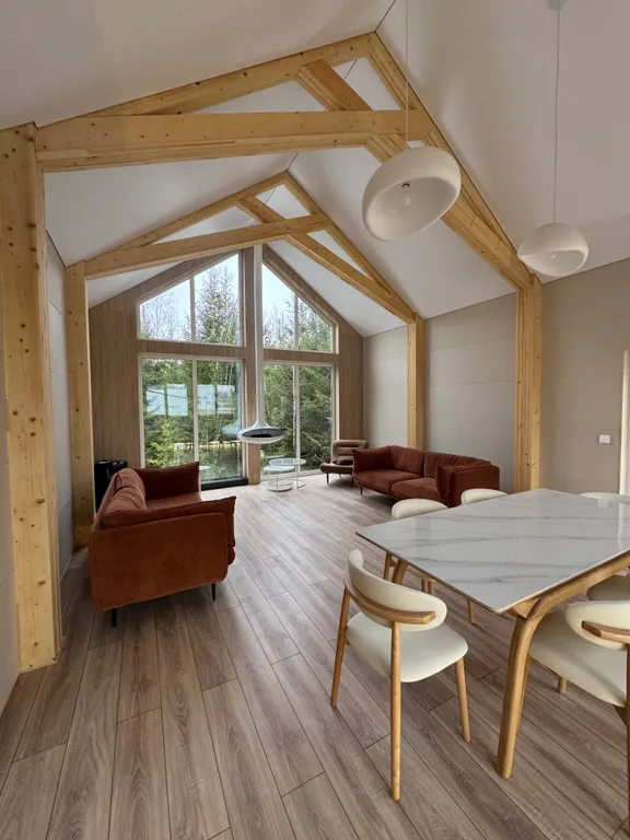 Дом с баней и джакузи