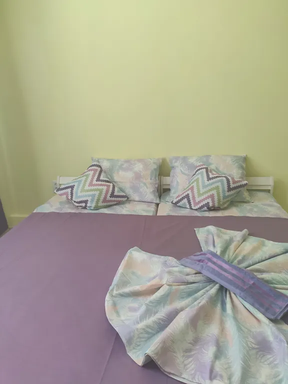 Небольшой дом на берегу Каспийского моря