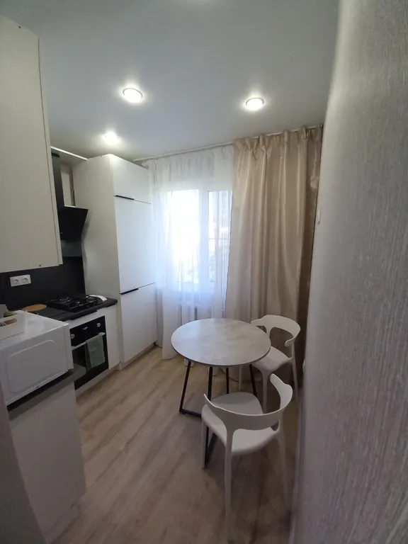 Уютная квартира, 100 метров от 76 дивизии