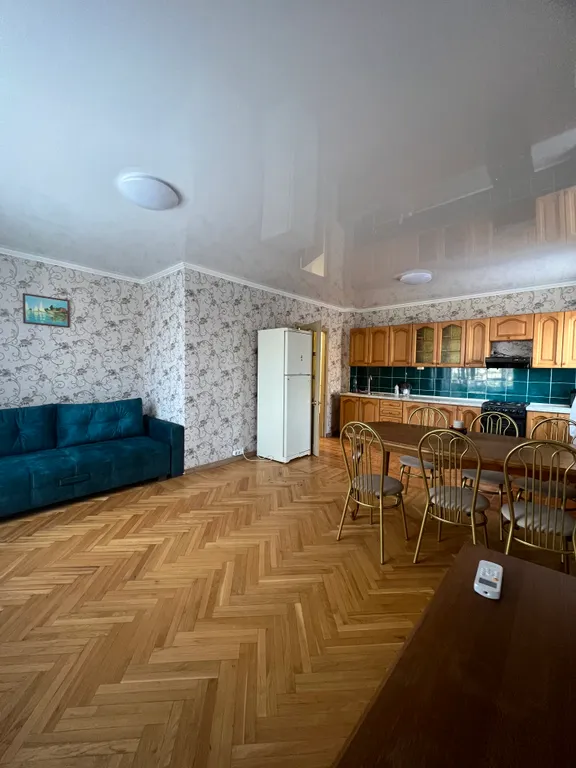 Большие апартаменты в тихом центре