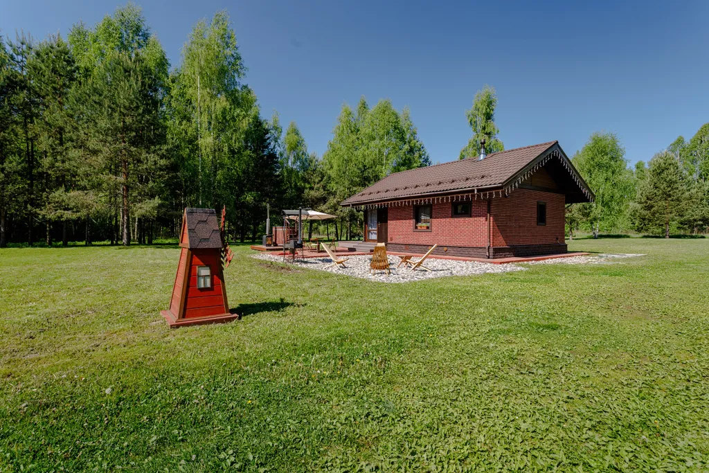 Дом с русской баней и горячей купелью