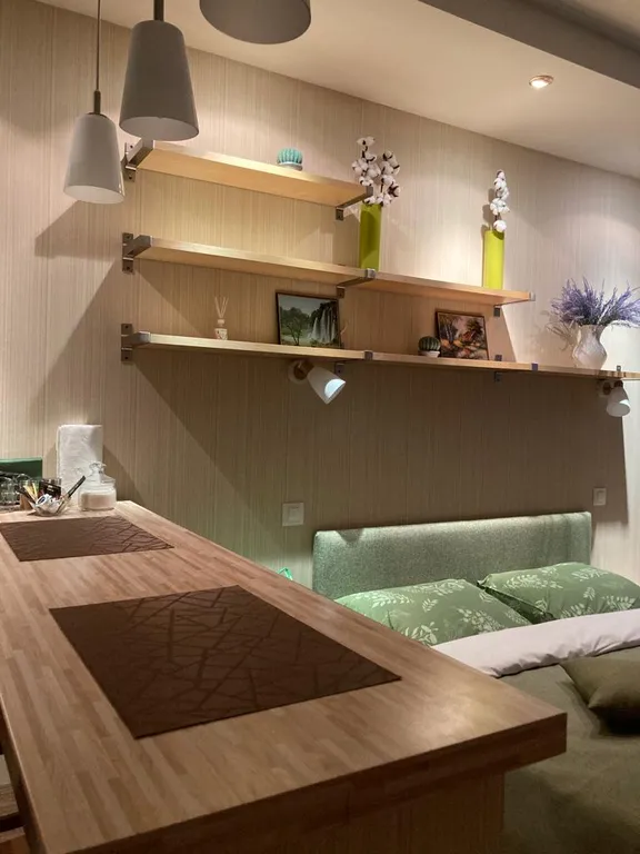 Студия у метро