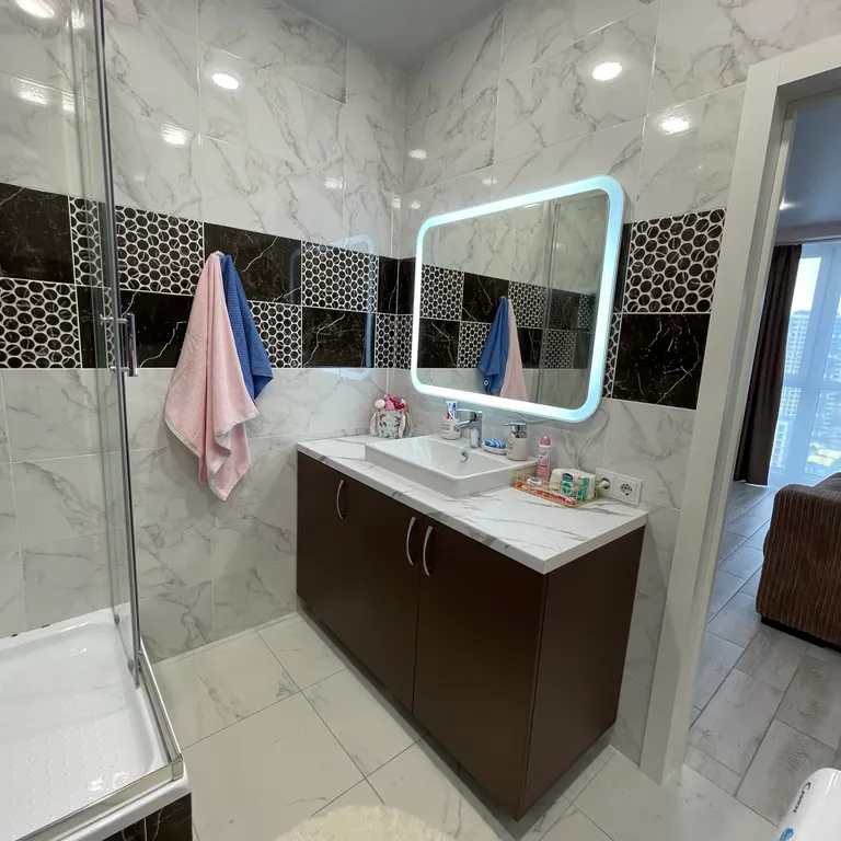 Квартира с красивым видом на вечерний Минск мир