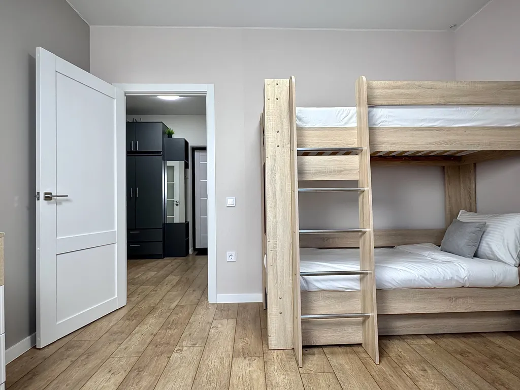 Квартира Просторная квартира для семьи — Сальское