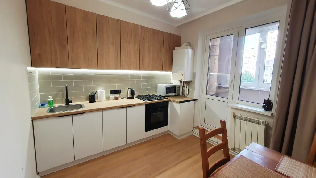 Трёхкомнатные апартаменты на Бульваре Юности