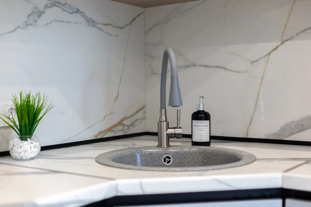 Уютная студия Аллея 254 с бассейном на территории