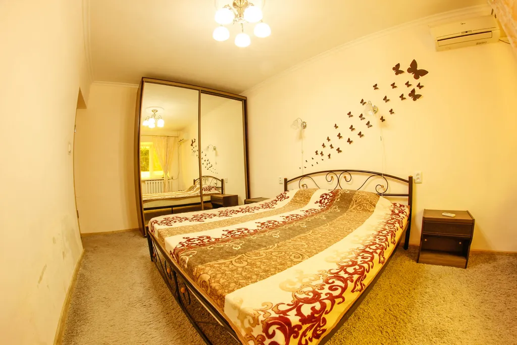 3-комнатная Квартира — аренда посуточно в Гурзуф