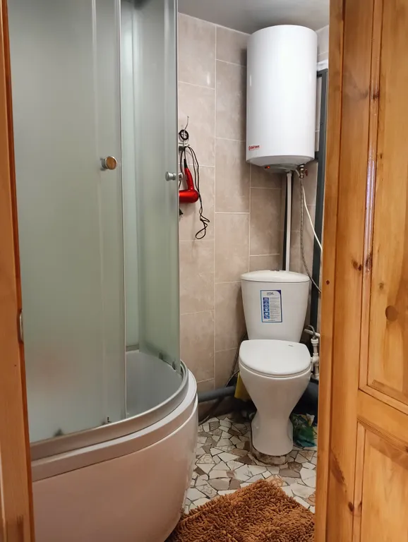 Тёплые номера на берегу Катуни