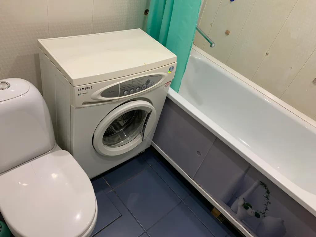 Квартира Квартира Студия с видом на оживленную улицу — Красноярск