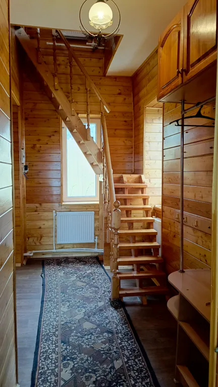 Уютный дом с прекрасным видом в тихом районе