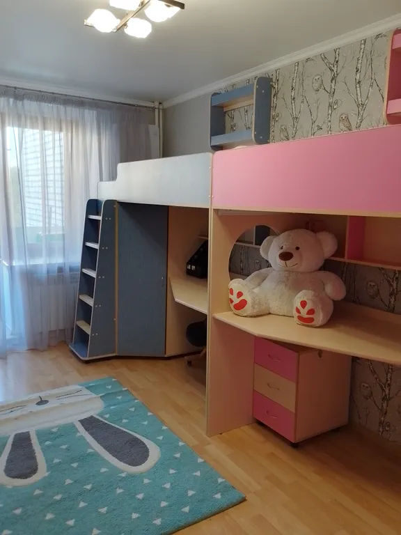 3-комнатная квартира в центре рядом с набережной