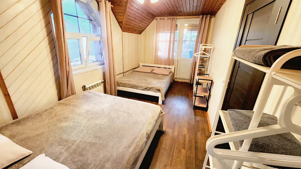 Коттедж Комфорт на юге Санкт-Петербурга внутри КАД, есть мангал и баня