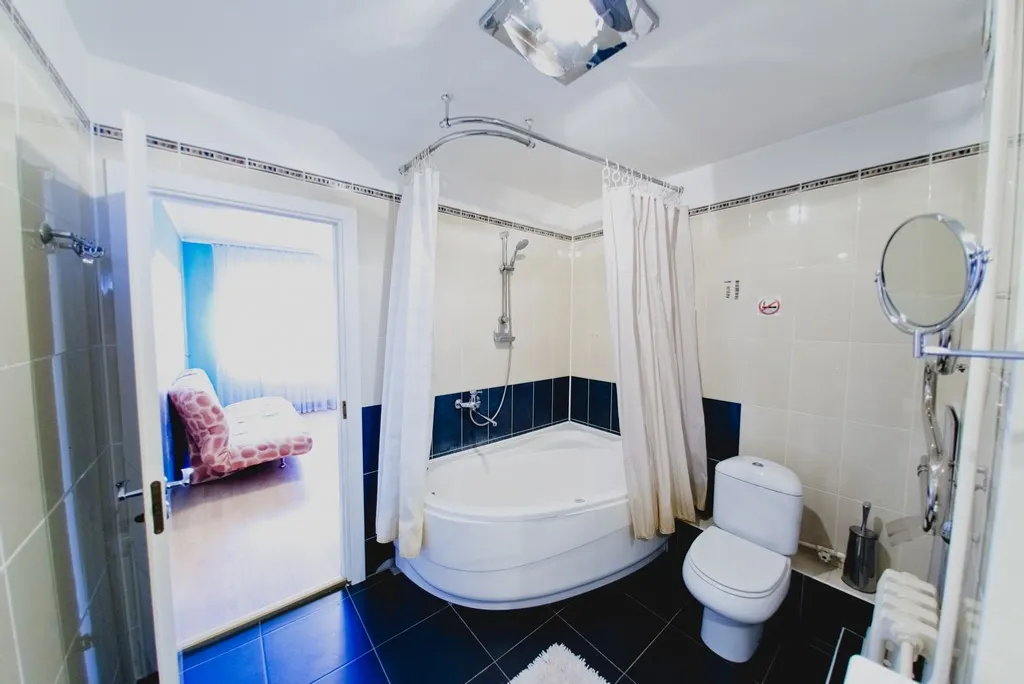 3-комнатная квартира в центре (рядом с ОГУ)