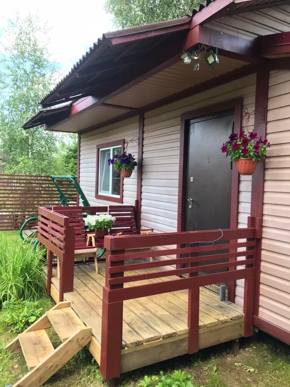 Дом с бесплатной баней на 1 линии от реки