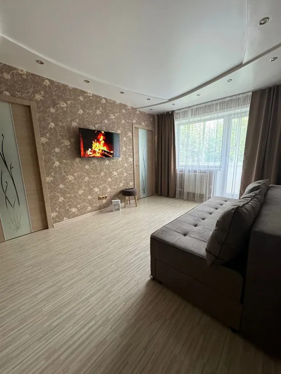 Хорошая трёхкомнатная квартира