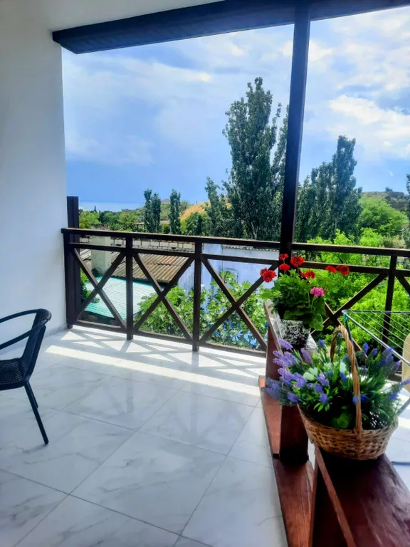 Прекрасная квартира в дуплексе с видом на крепость и море