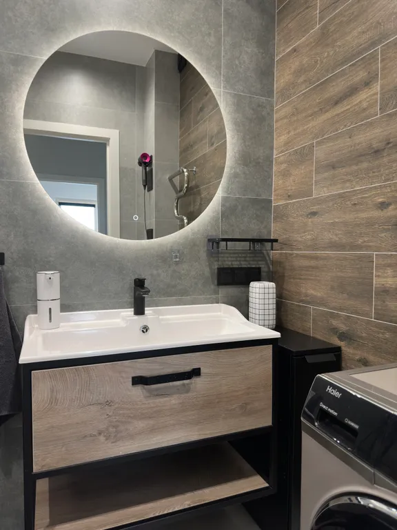 Видовая четырехкомнатная квартира в расширенном центре