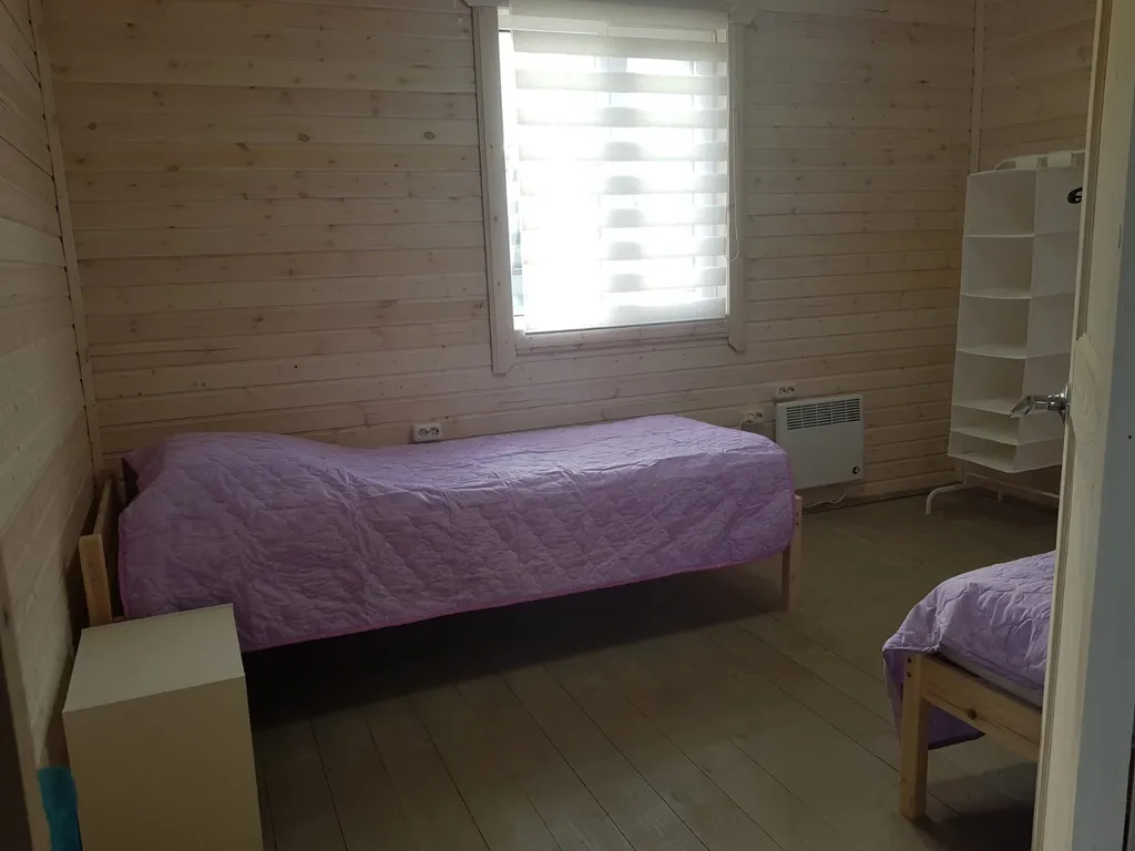 Коттедж Дом для семейного отдыха — Луга