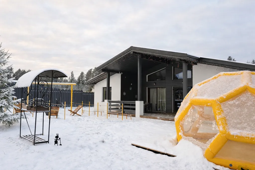 Уютный уголок у Игоры