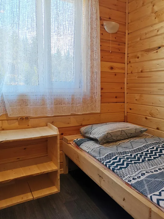 Солнечный с дровяной сауной