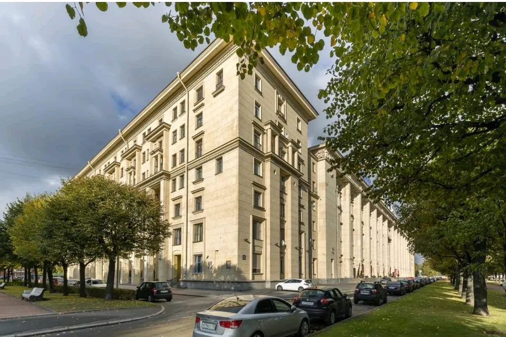 Квартира с панорамным видом на Неву