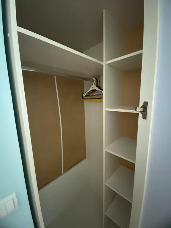 Уютная квартира с прекрасным видом на город в огнях