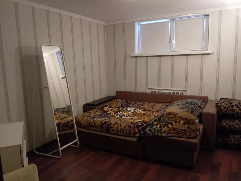 Загородный дом на берегу озера