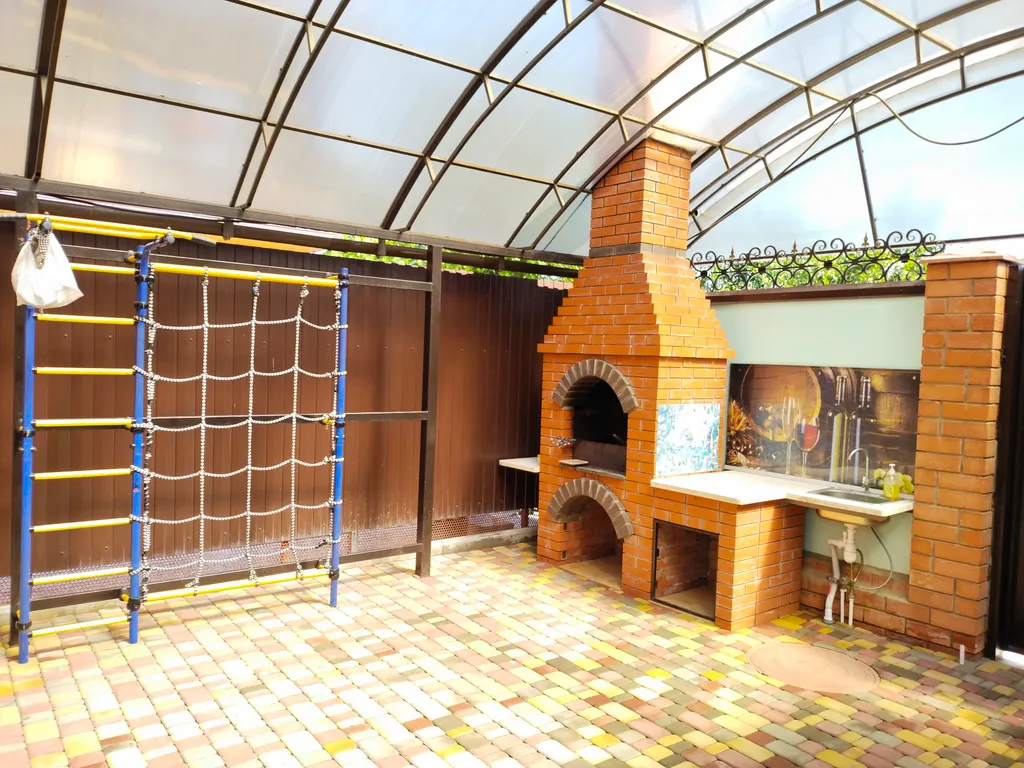 Дом возле моря